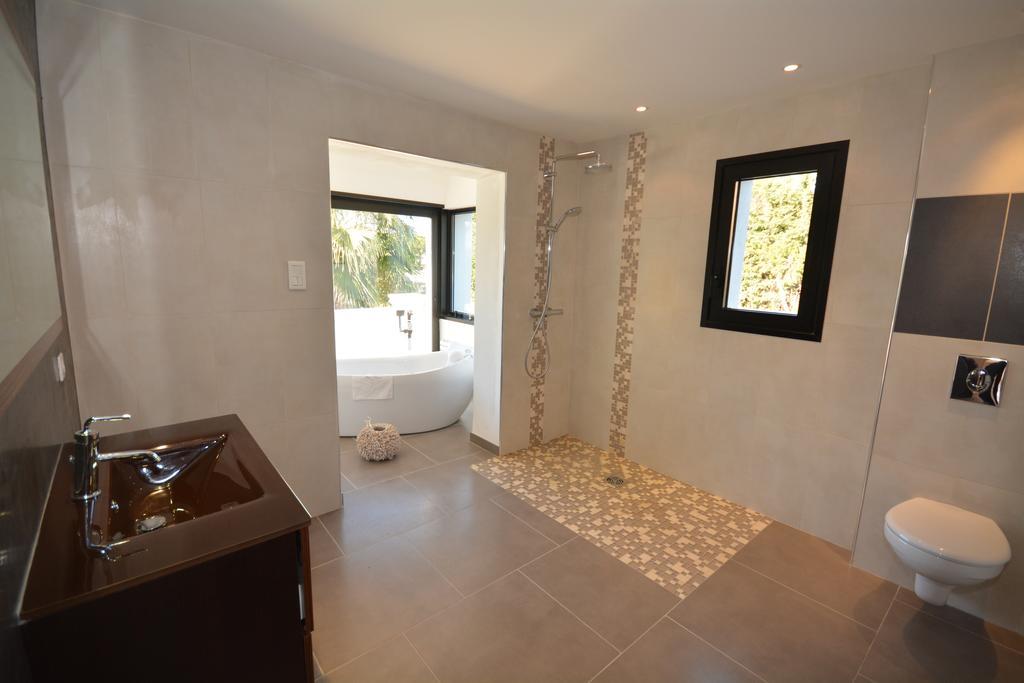 ساناري سور مير La Villa Blanche الغرفة الصورة