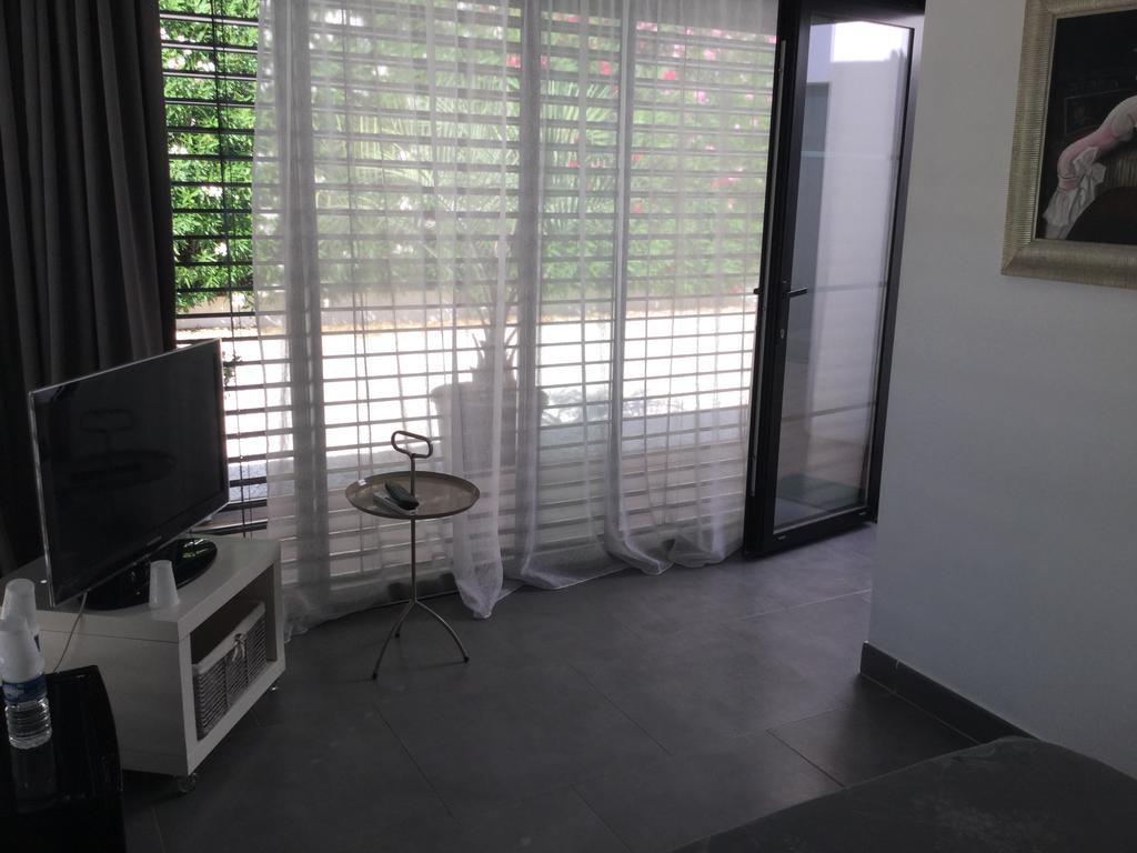 ساناري سور مير La Villa Blanche المظهر الخارجي الصورة